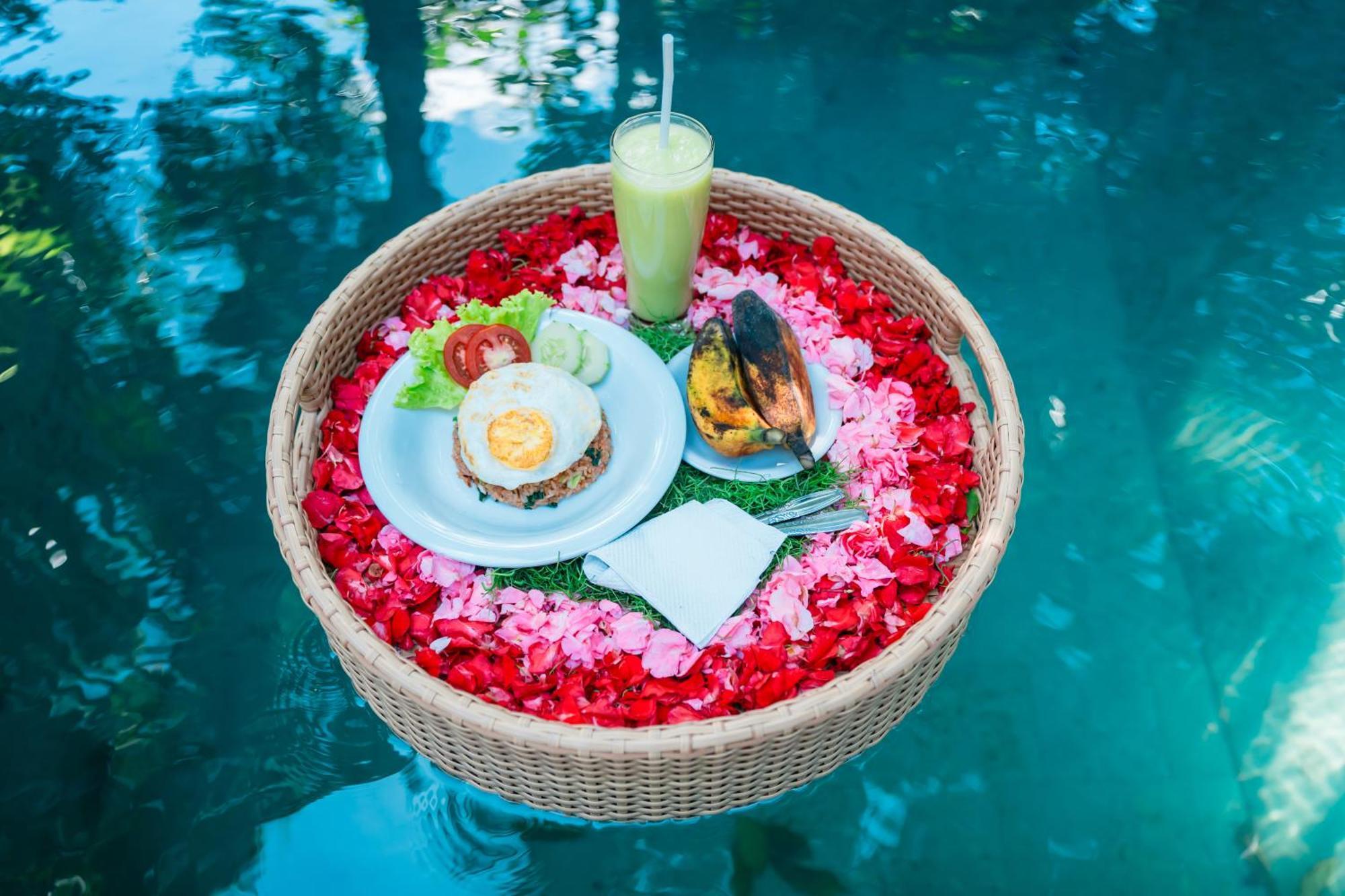 Ngesil Private Joglo & Pool Hotel Ubud  Luaran gambar