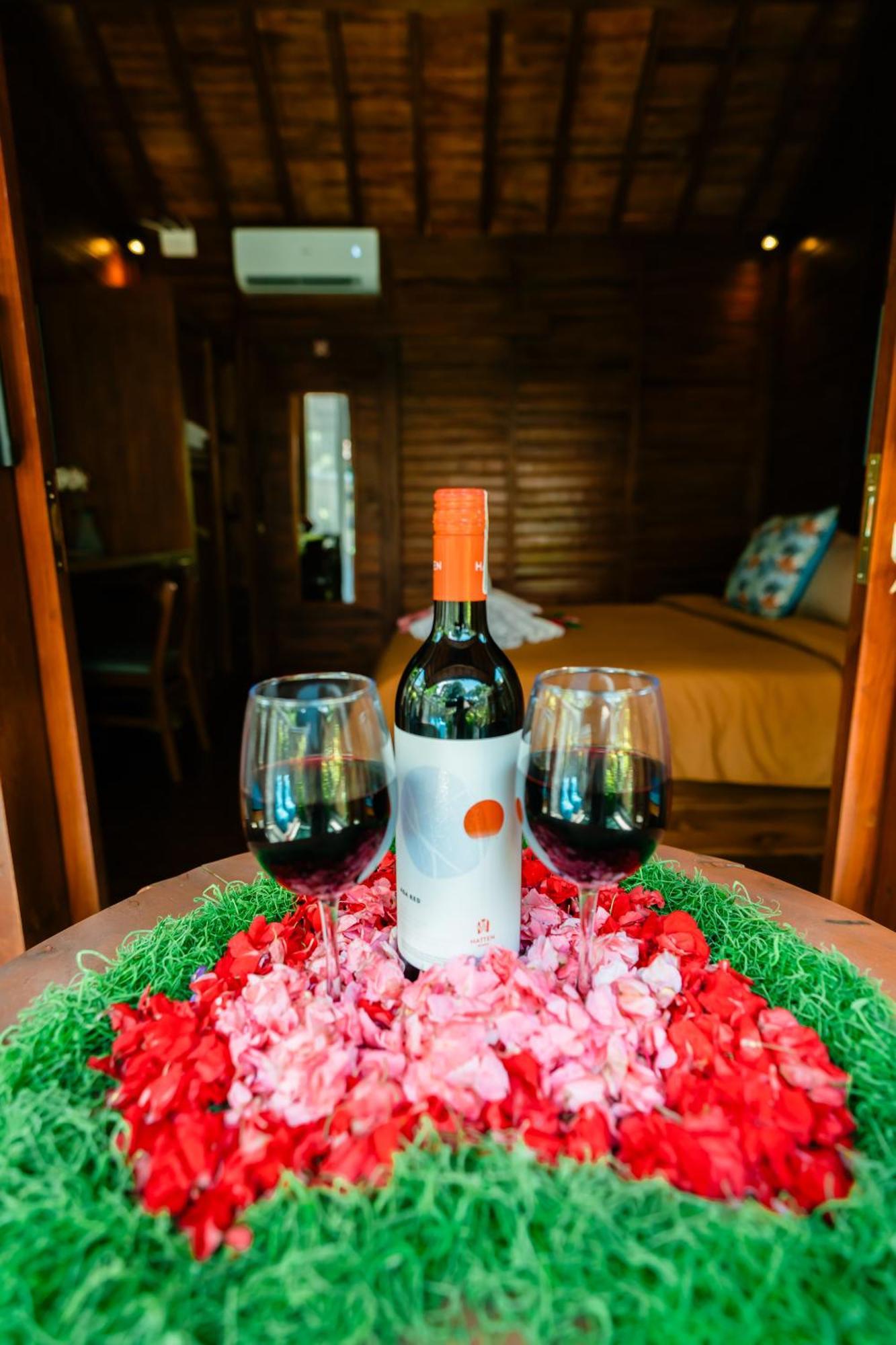 Ngesil Private Joglo & Pool Hotel Ubud  Luaran gambar