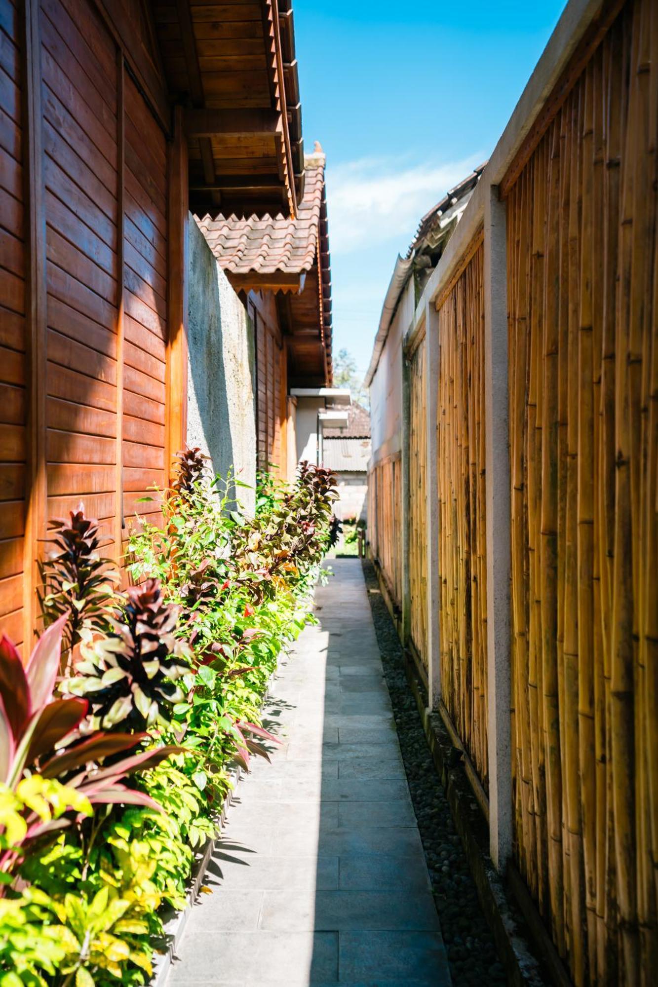Ngesil Private Joglo & Pool Hotel Ubud  Luaran gambar